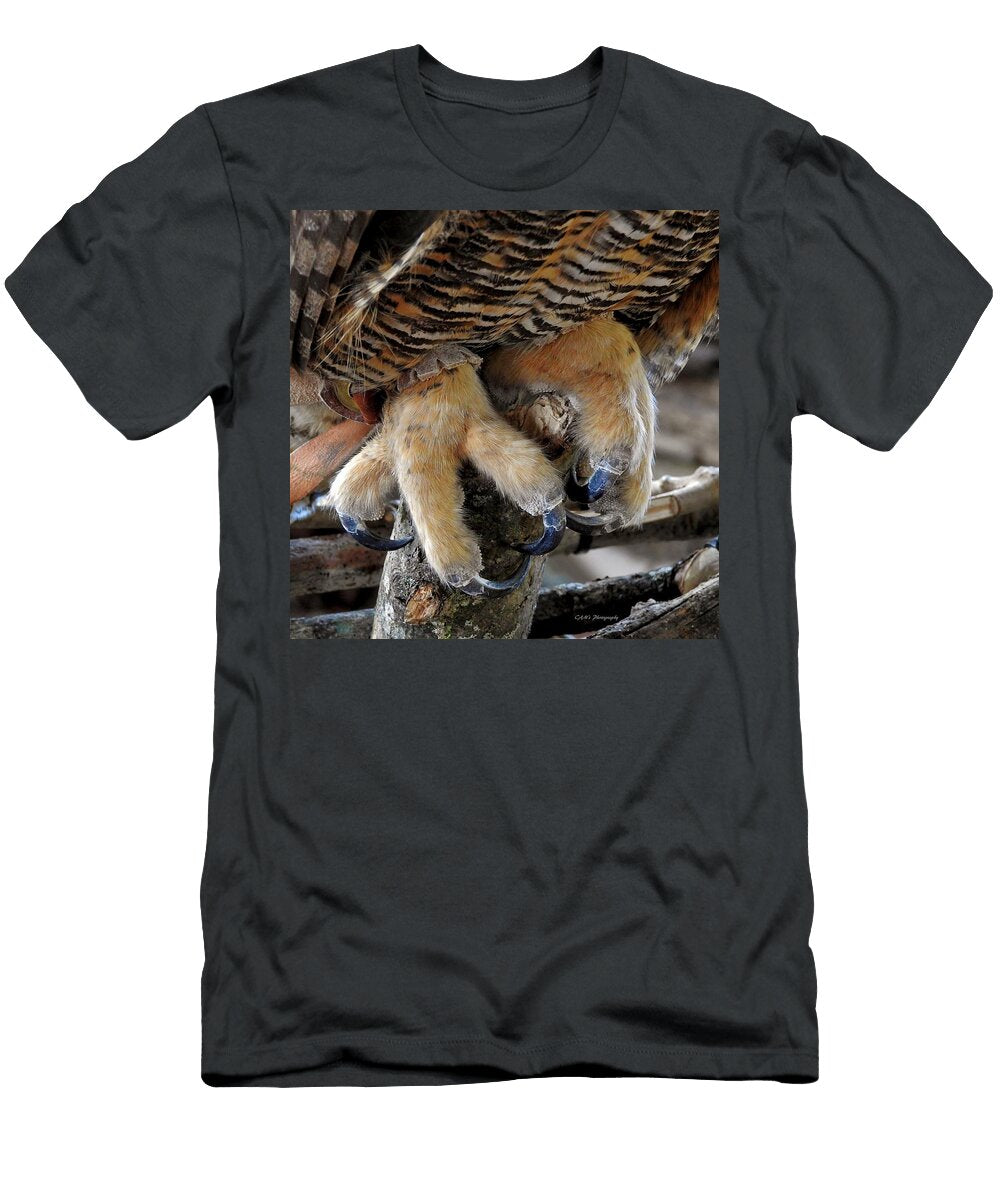 Talons Carmen Macuga T-Shirt