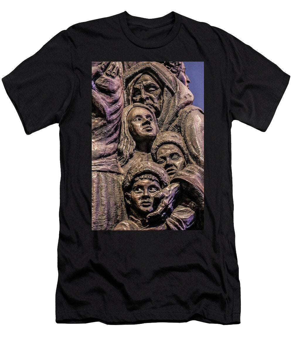 The Angels Unawares By Timothy Schmalz Statues Portrait Part Vii Soraya Dapuzzo T-Shirt