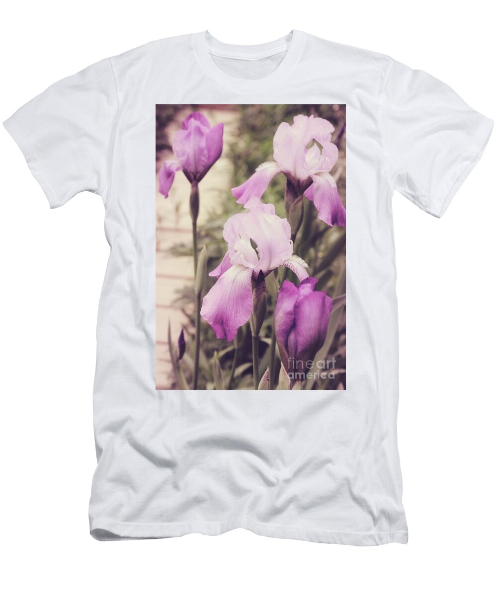 The Iris Undaunted Mindy Sommers T-Shirt