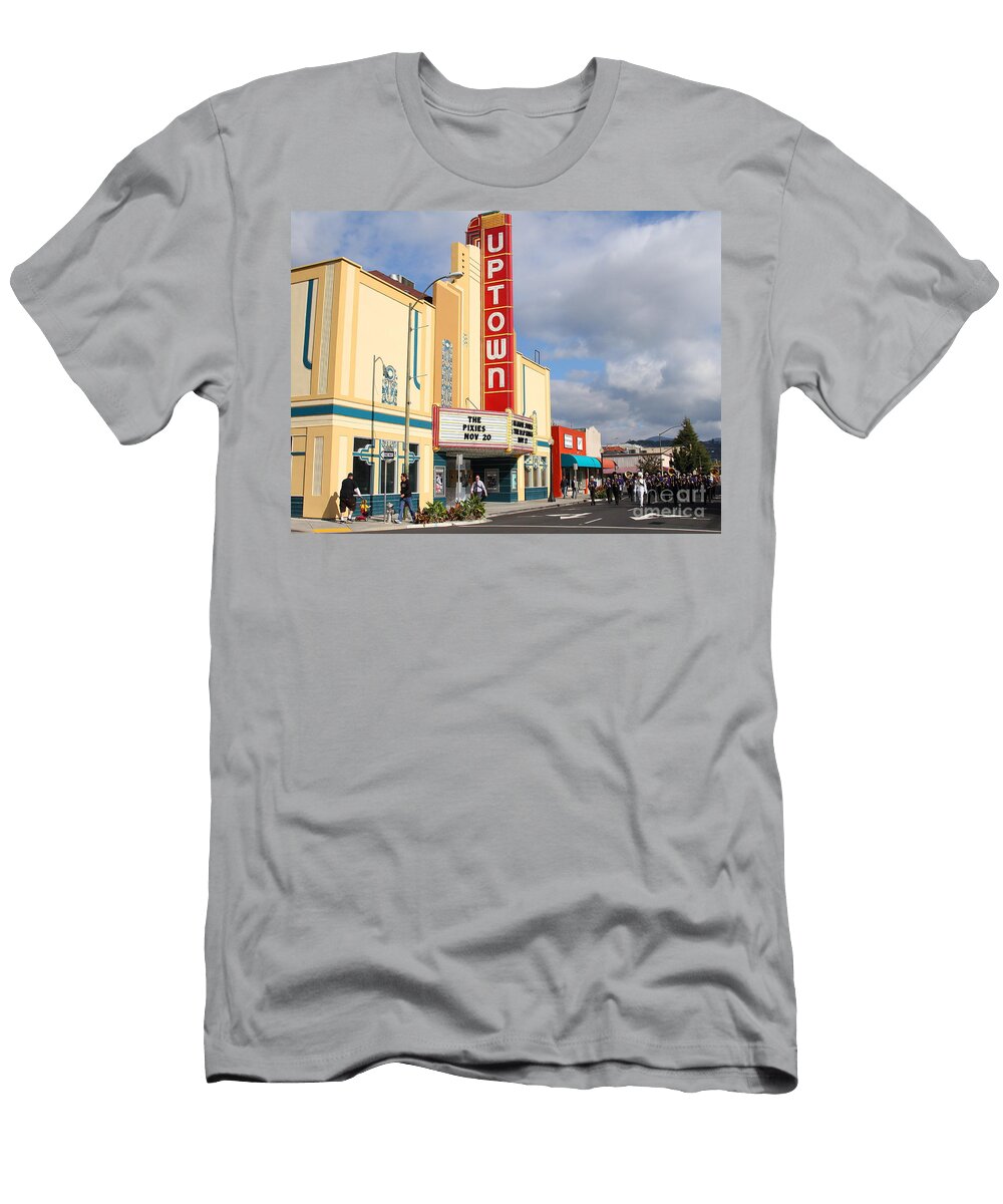 The Marching Band At the Uptown Theater in Napa California 7d8922 Wingsdomain Art and Photography T-Shirt