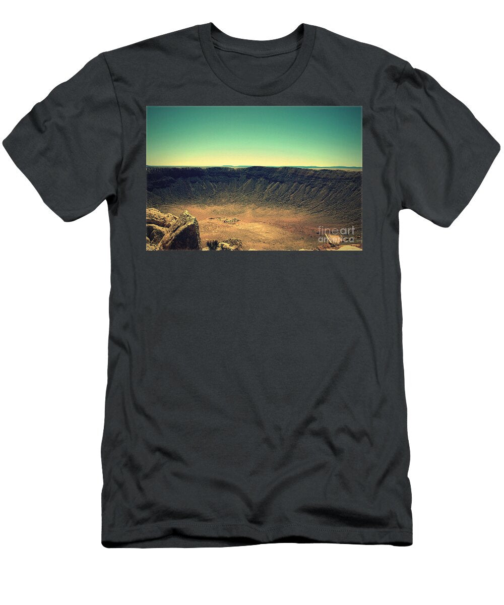 The Meteor Crater in Az 4 Susanne Van Hulst T-Shirt
