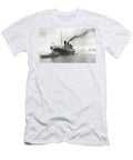 Titanic Ready for Her Maiden Voyage English Photographer T-Shirt