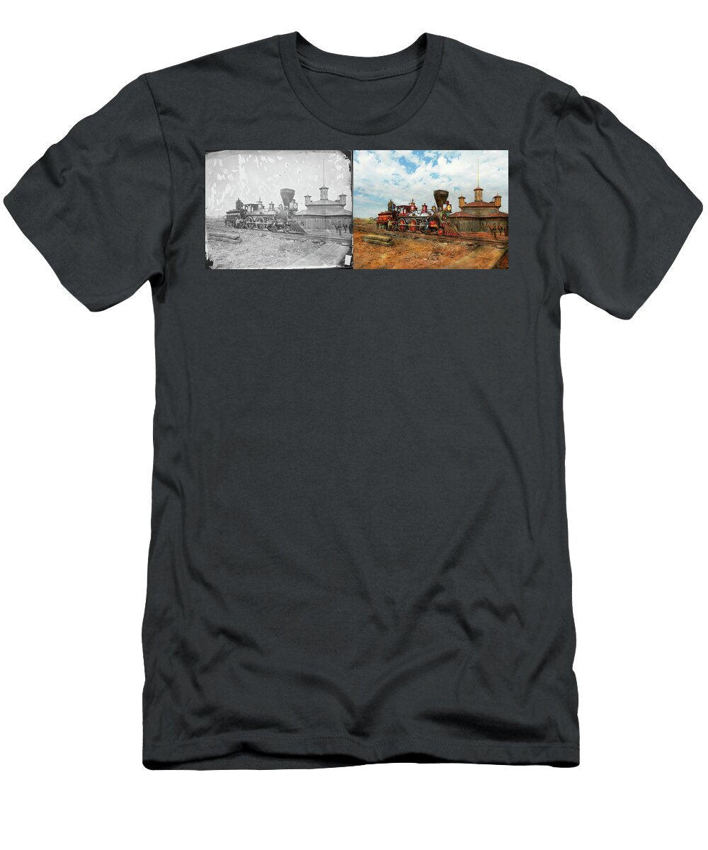 Train Civil War US Military Engine 133 1863 Side By Side Mike Savad T-Shirt
