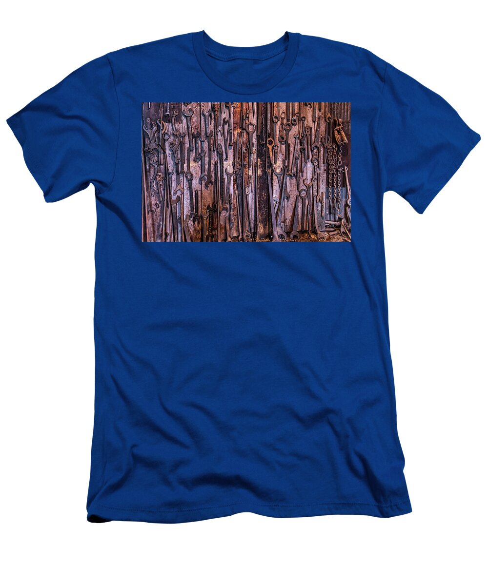 Train Tools Roundbarn Garry Gay T-Shirt