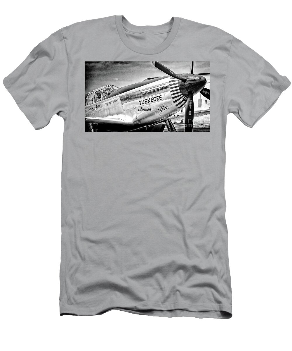 Tuskegee P 51 Mustang Rene Triay Photography T-Shirt