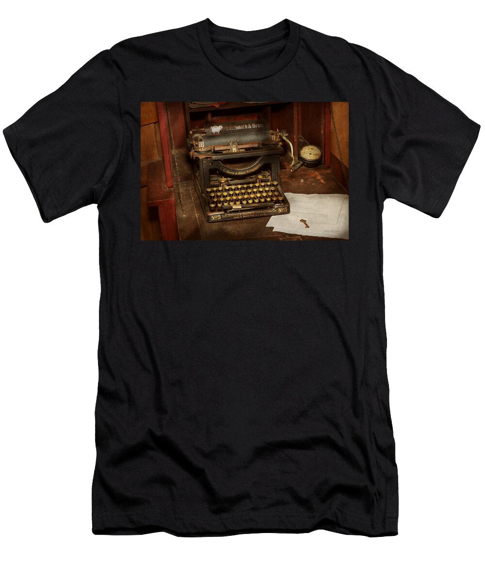 Typewriter My Bosses Office Mike Savad T-Shirt