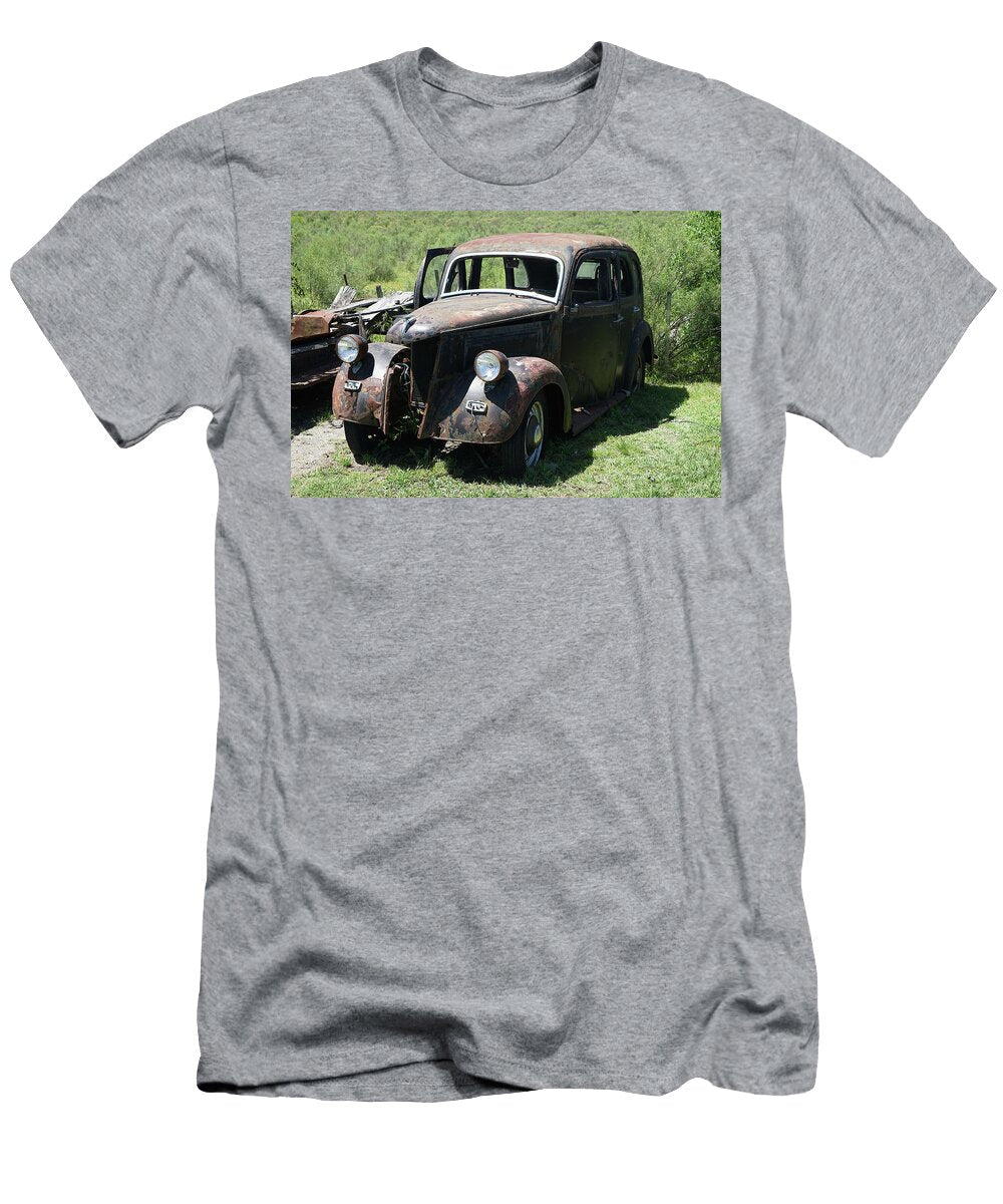 Uruguay Rusty Sedan Richard Reeve T-Shirt