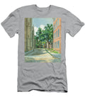 Vanderbilt Hall with Red Brick Buildings Yale College Jesse L Curtis T-Shirt