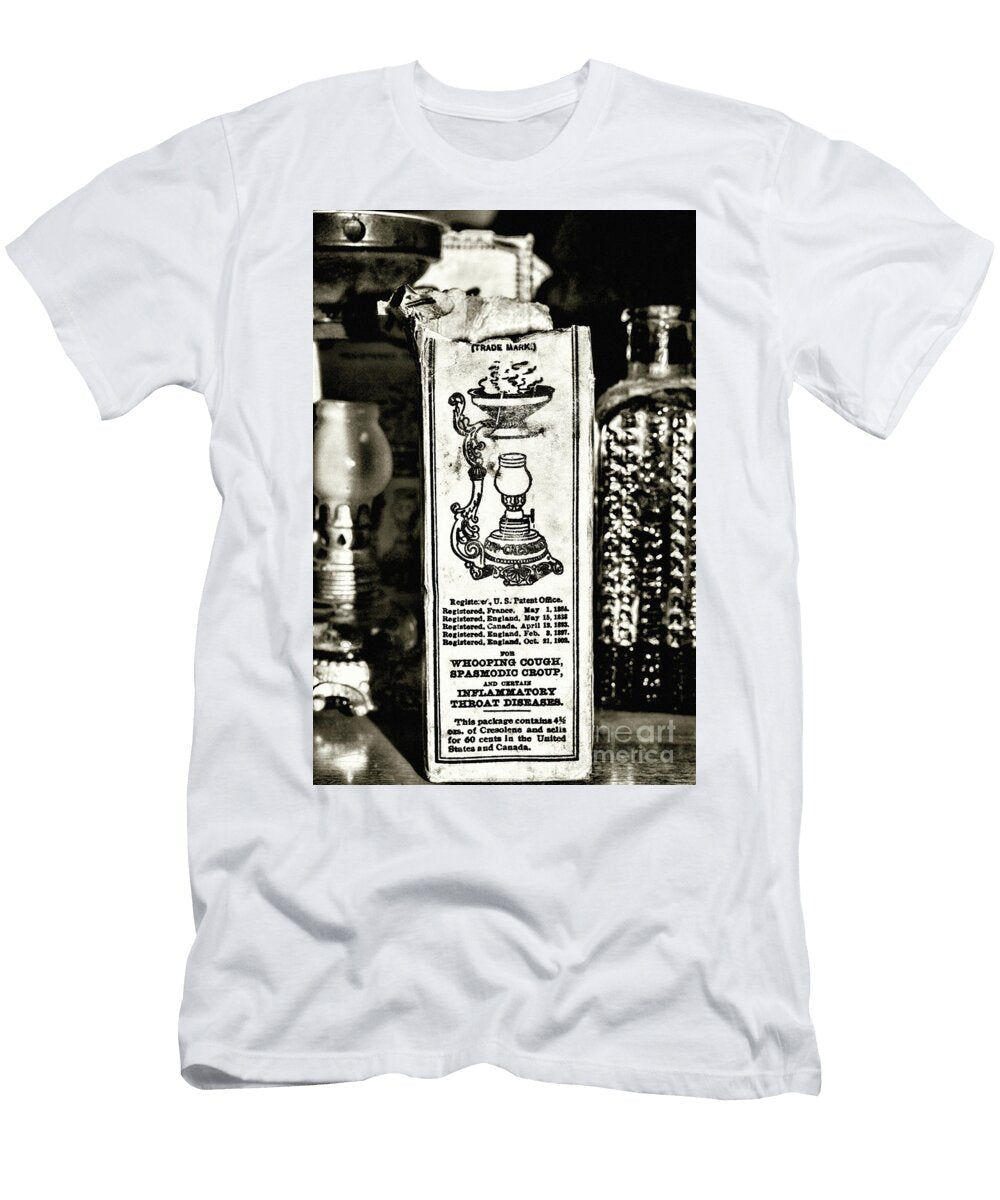 Vapo Cresolene Vaporizer Liquid Poison Original Packaging Black and White Paul Ward T-Shirt