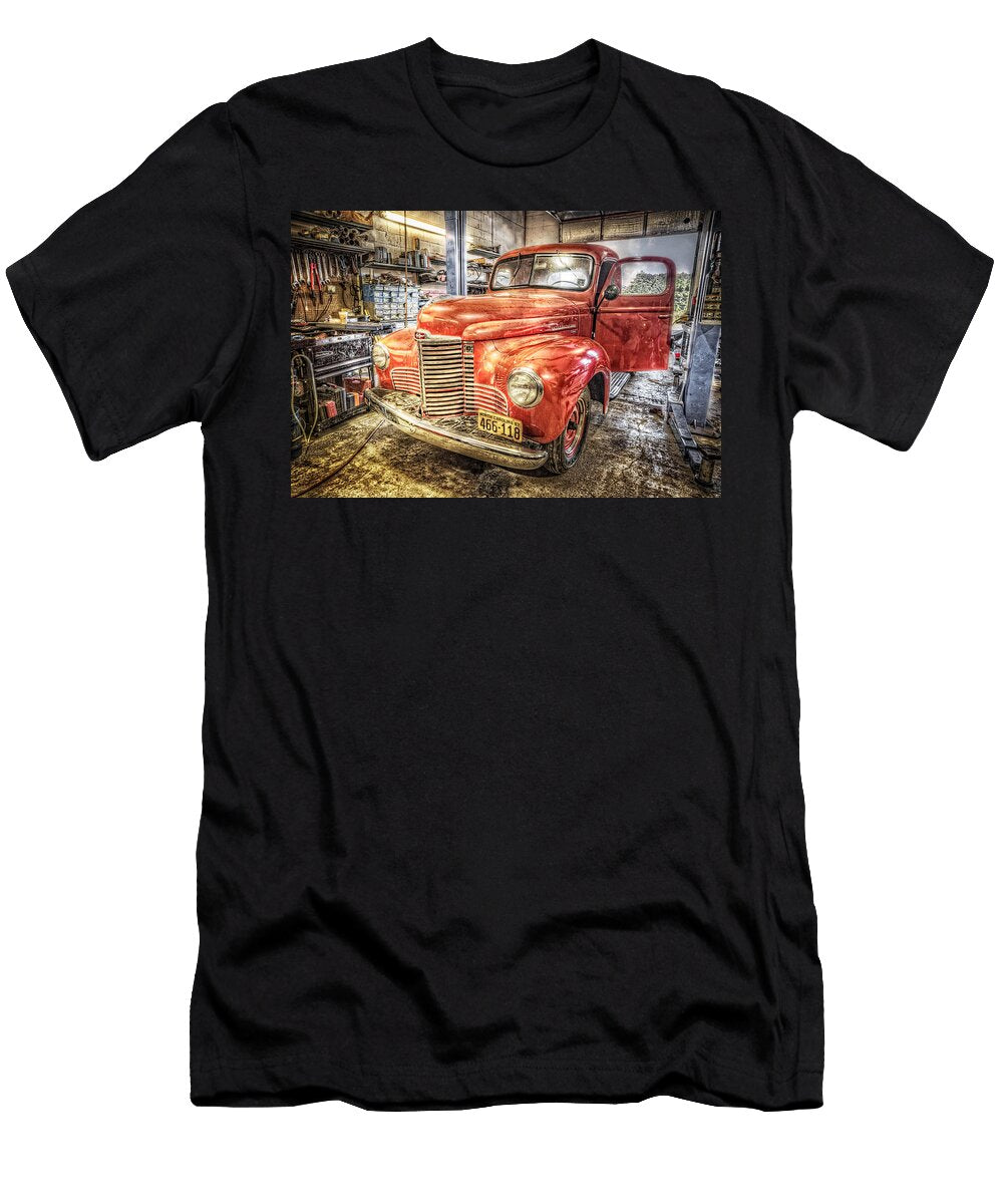 Vintage Auto Service Garage Debra and Dave Vanderlaan T-Shirt
