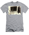 Vintage Medical Antiseptic Sterilizer Case Artistic Paul Ward T-Shirt