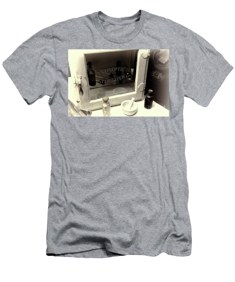 Vintage Medical Antiseptic Sterilizer Case Artistic Paul Ward T-Shirt