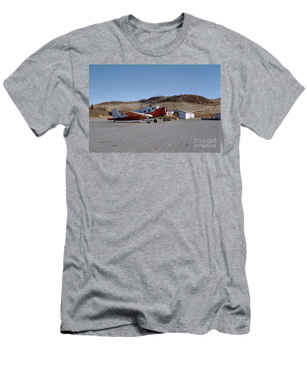 Vultee V 1a Propliner Hp 158 Wernher Krutein T-Shirt