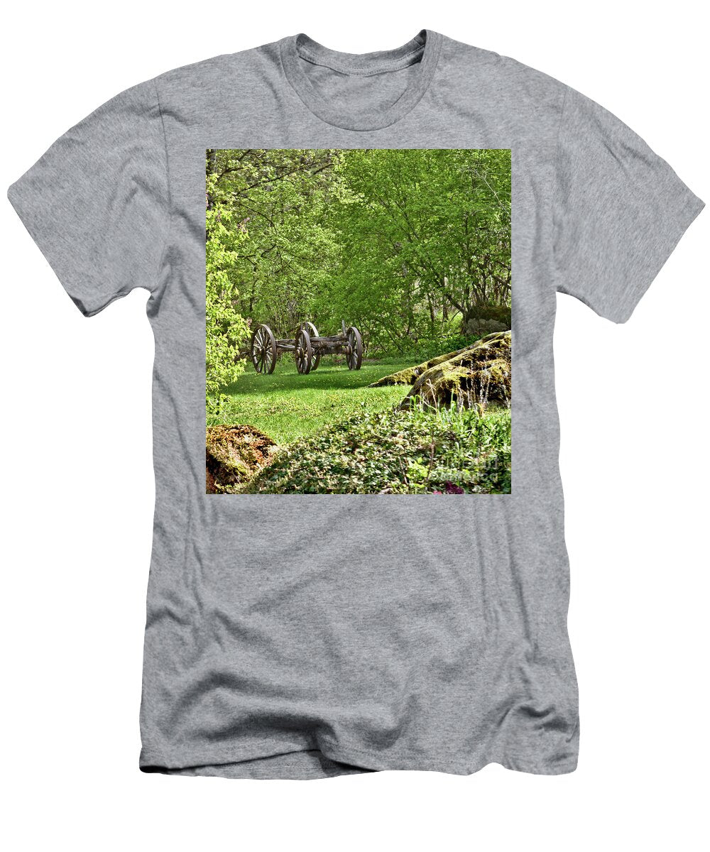 Wagon Wheels Vivian Martin T-Shirt