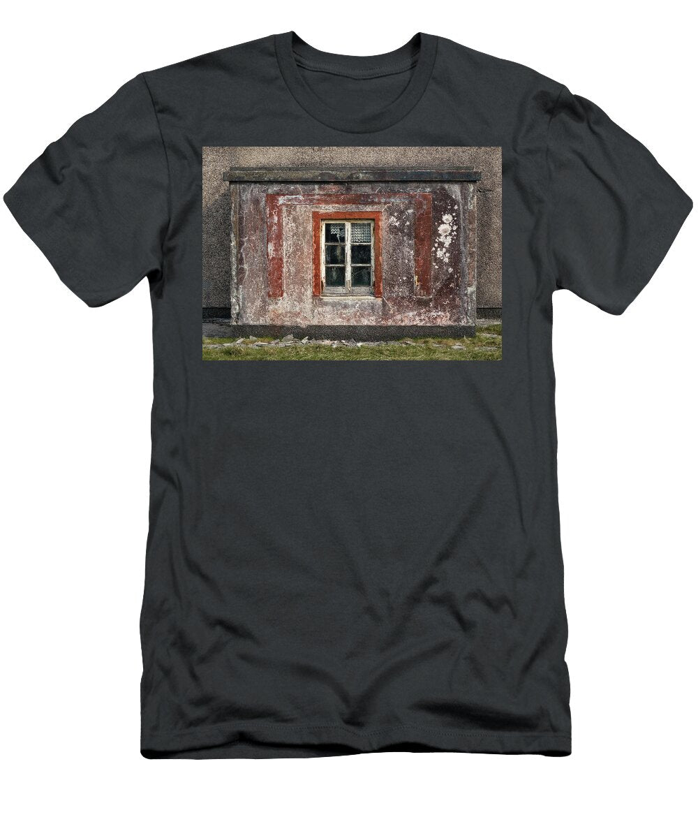 Weathered Memories Dave Bowman T-Shirt