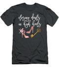 Womens for Realtor Agent Woman Closing Deals in High Heels Princx Aleen T-Shirt