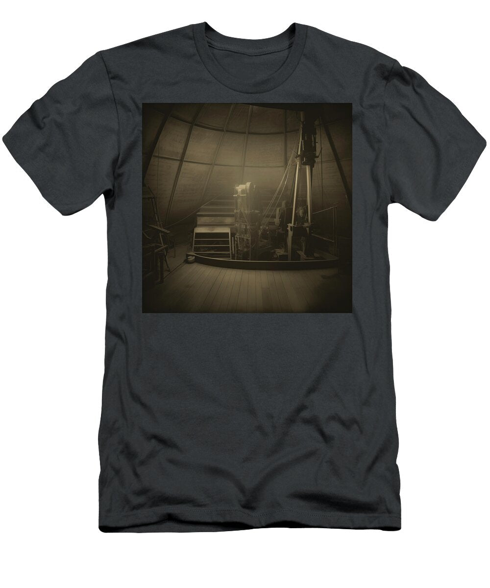 Wooden Space Observatory and Equipment Yo Pedro T-Shirt