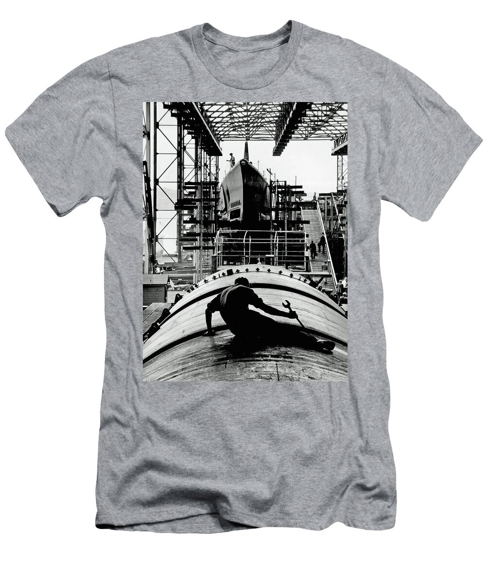 Working on Submarine 1943 U S N a T-Shirt